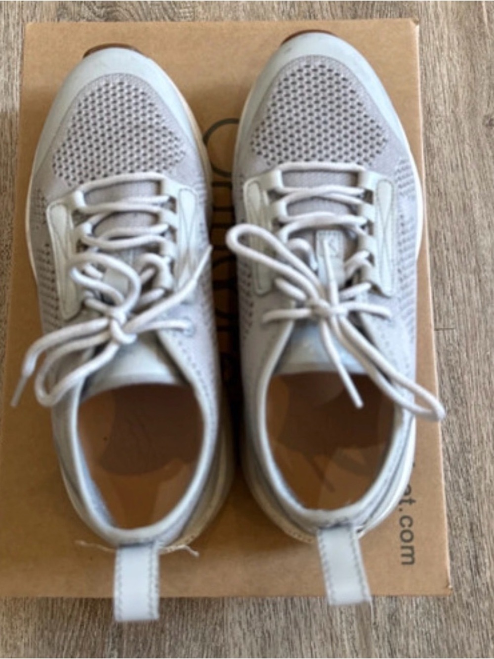 Light Gray Knit Women's Sneakers - Comfort Lace-Up